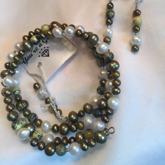 pearl and turquoise bracelet earrings - Picture 5 of 5